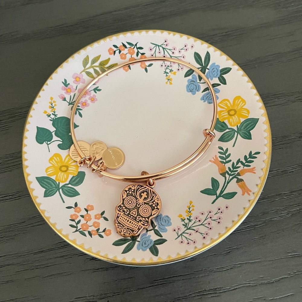 Alex and Ani Rose Gold Calavera Bracelet in Excellent Condition